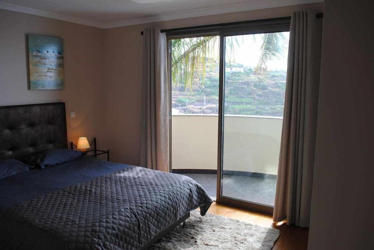 Plaza Bay Luxury Apartment With Swimming Pool Calheta  Exterior foto
